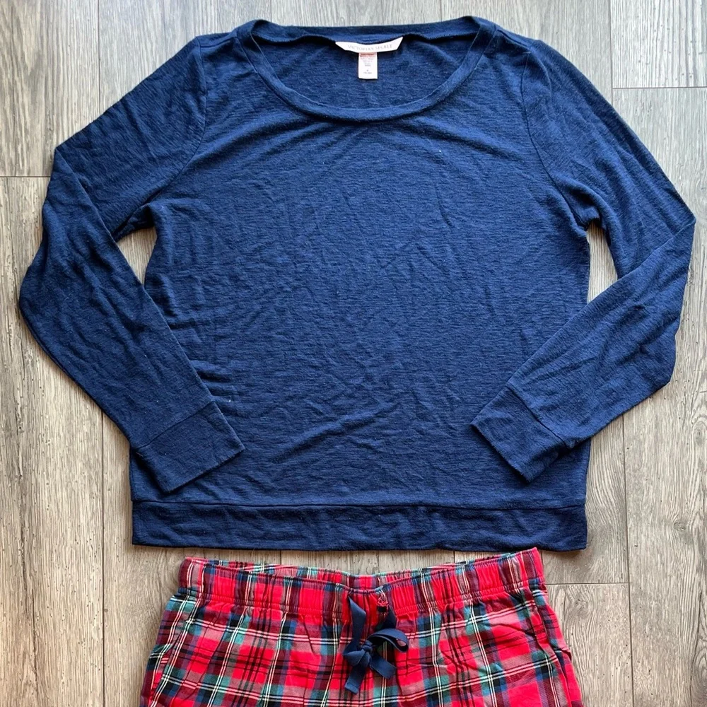 Victoria’s Secret Long Sleeve Pajama Top & Plaid Pajama Pants Medium Navy Red